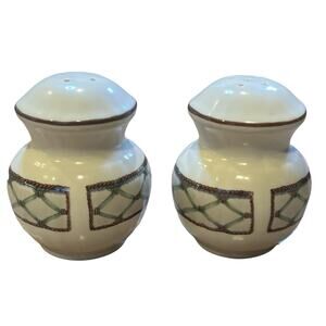 Mikasa Country Lattice Salt Pepper Shakers Replacement Cream Green Cottage Tea